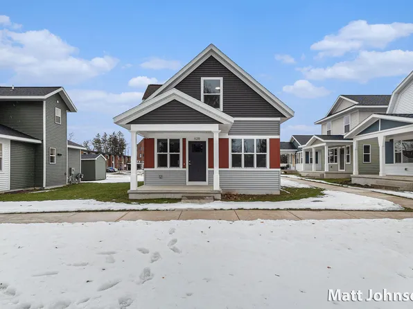 2077 Linden Ave SE, Grand Rapids, MI 49507