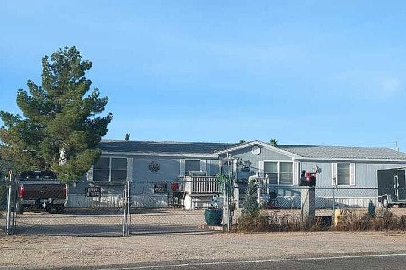 1st image of 2055 E Scenic St