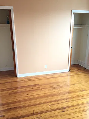 Rented by Metroline Realty | media 15