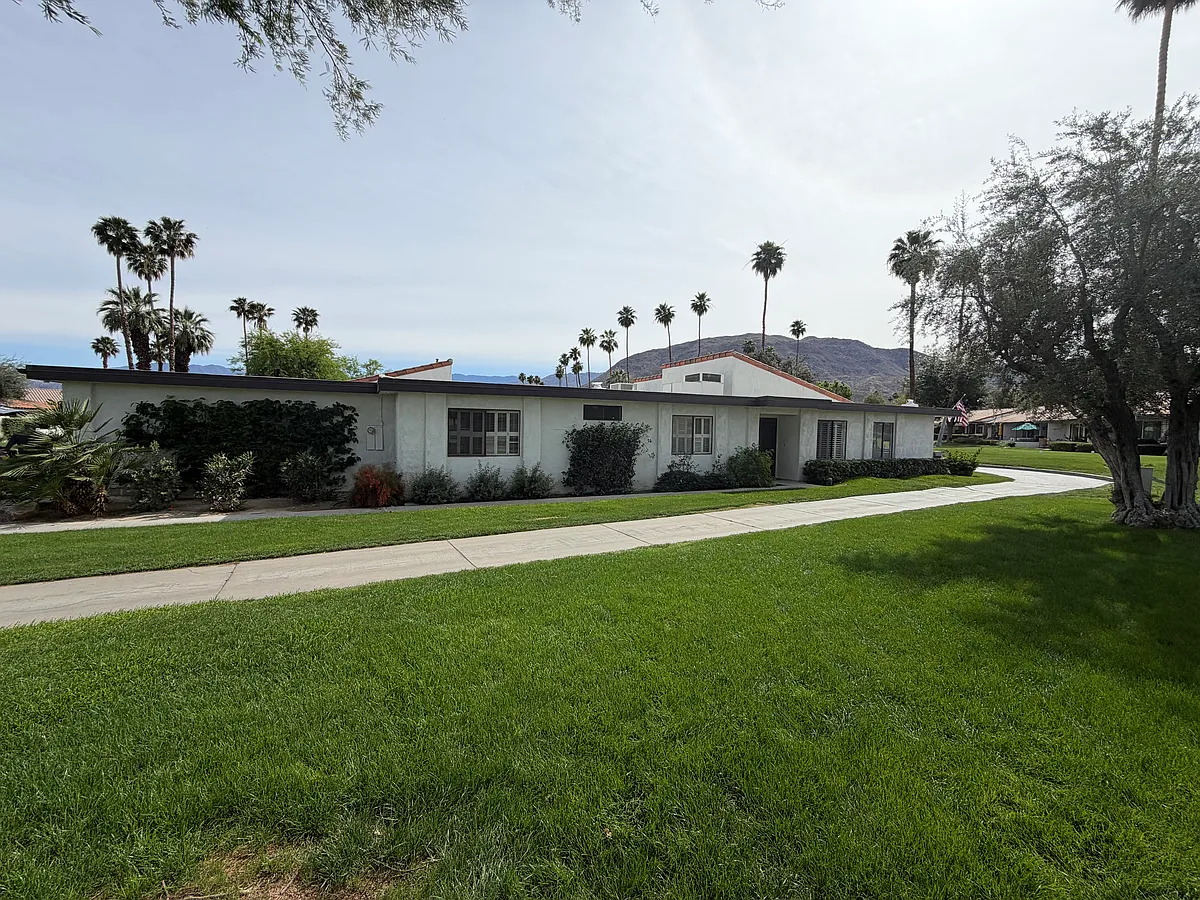 Building Photo - 9 Marbella Dr #9