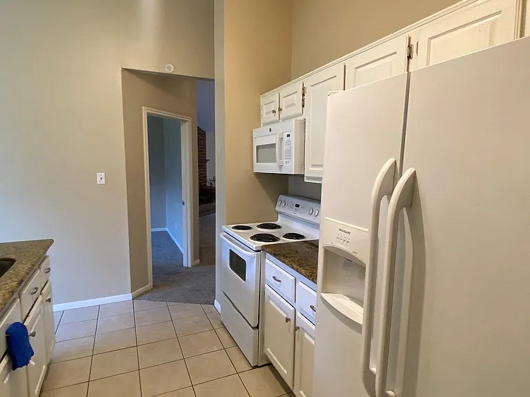 15811 Part Dr — Photo 6