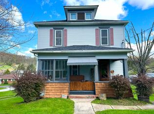 281 Haymond Rd, Grafton, WV 26354