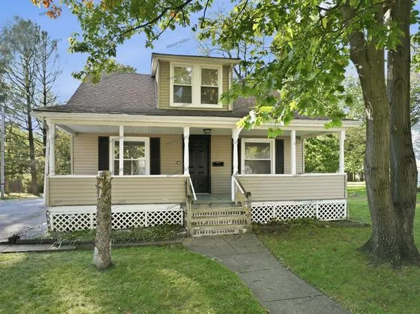 886 Archer Rd, Bedford, OH 44146
