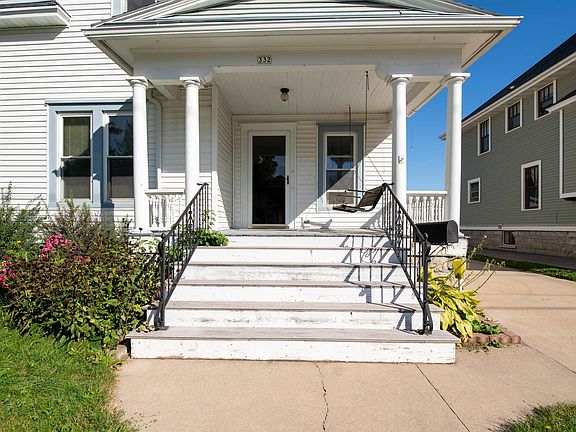 2nd image of 332 W 15th Ave