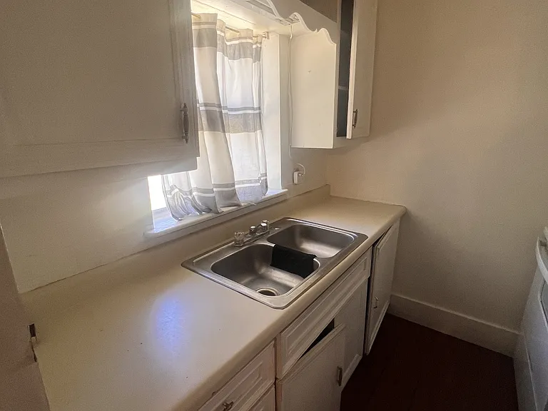 356 Palm Ave — Photo 6