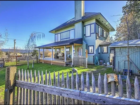 5230 Upper Peoh Point Rd, Cle Elum, WA 98922