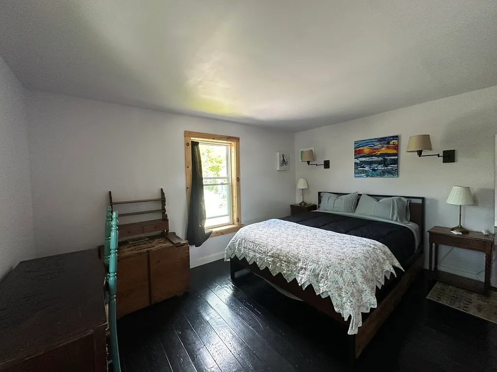 3 bed, 1587 sqft, $2,905 — Photo 2