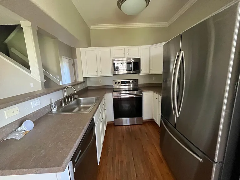 5658 W Center Ave — Photo 7