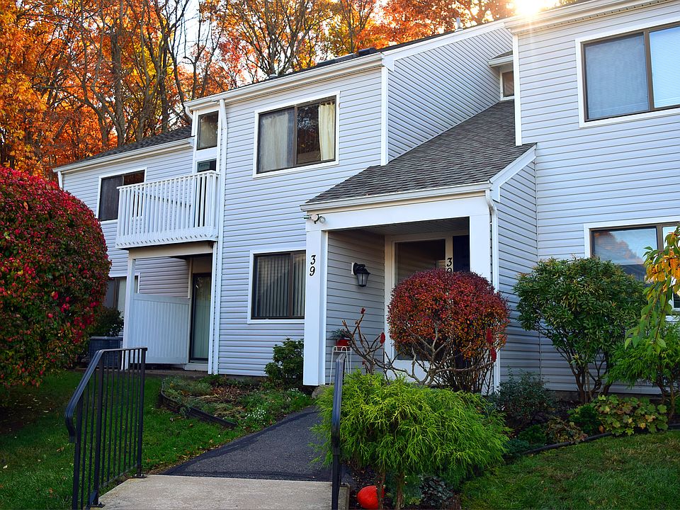 Brookwood Village Apartments Rocky Hill, CT Zillow