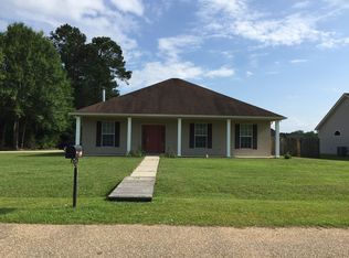 612 Creole Dr, Madisonville, LA 70447