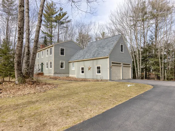19 Plymouth Drive, Saco, ME 04072