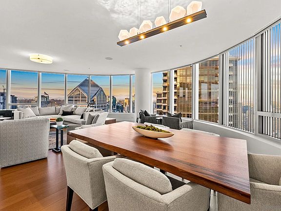 4th image of 888 W E St Unit 3904