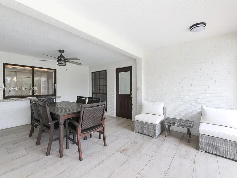 1300 NW 122nd Ave — Photo 33