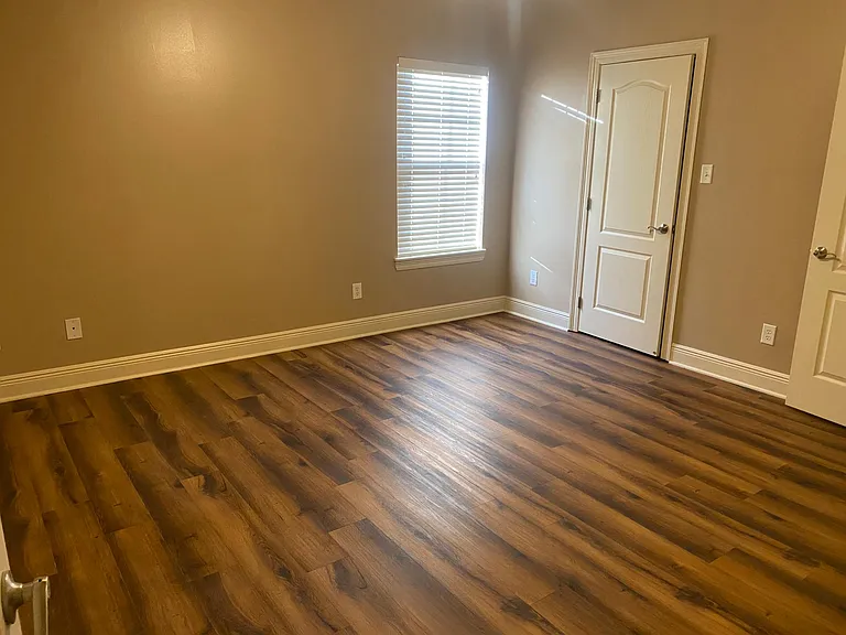 6112 Rachelle Dr — Photo 9