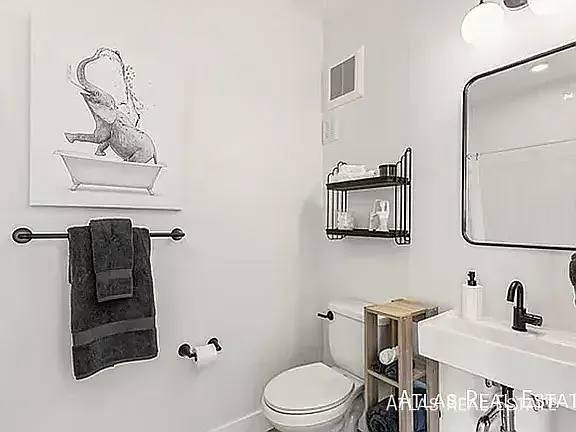 5353 W 14th Ave — Photo 10