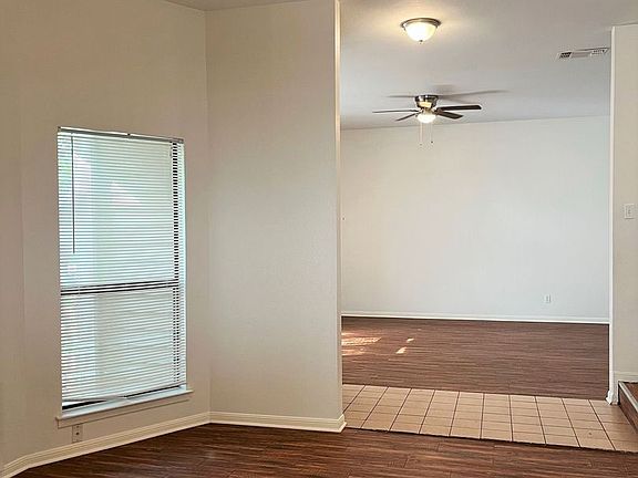 4th image of 3431 River North Dr