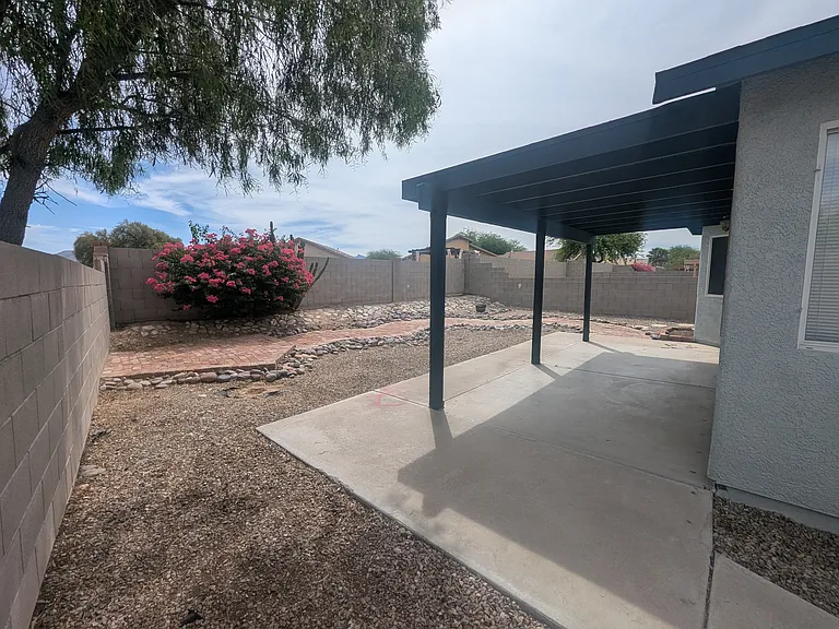 7835 S Lennox Ln — Photo 15
