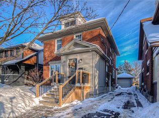 31 Stirling Ave N, Kitchener, ON N2H 3G4