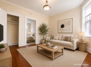 67 Bay St #2L, Montclair, NJ 07042