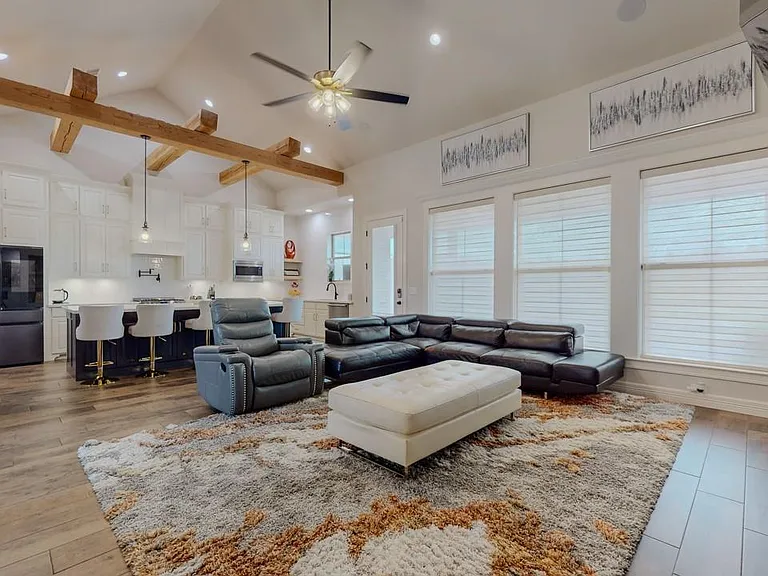 112 Pindo Palm Dr — Photo 17