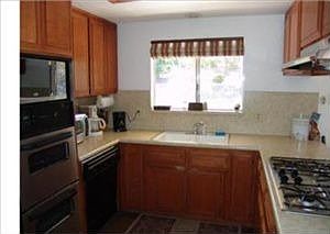 5th image of 10283 Cherry Croft Dr