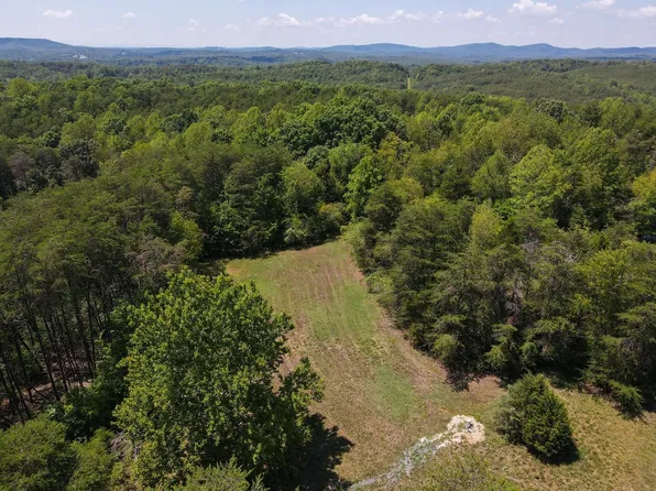 3657 Stoney Mountain Rd, Martinsville, VA 24112