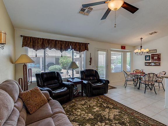 4th image of 1471 E Bellerive Dr