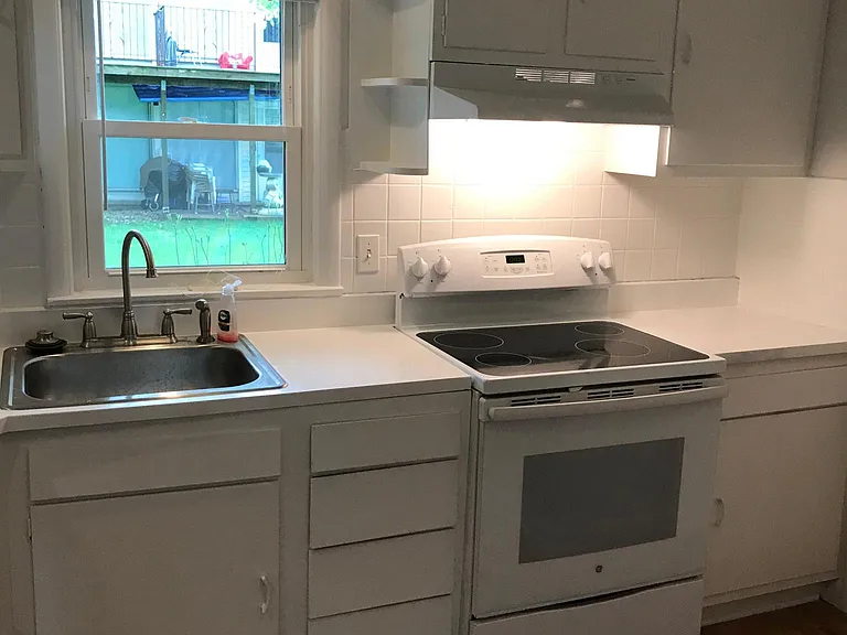 321 W Terra Cotta Ave #2 — Photo 14