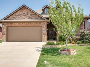 2609 Triangle Leaf Dr, Fort Worth, TX 76244