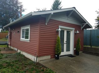 600 NE Hostmark St #B, Poulsbo, WA 98370