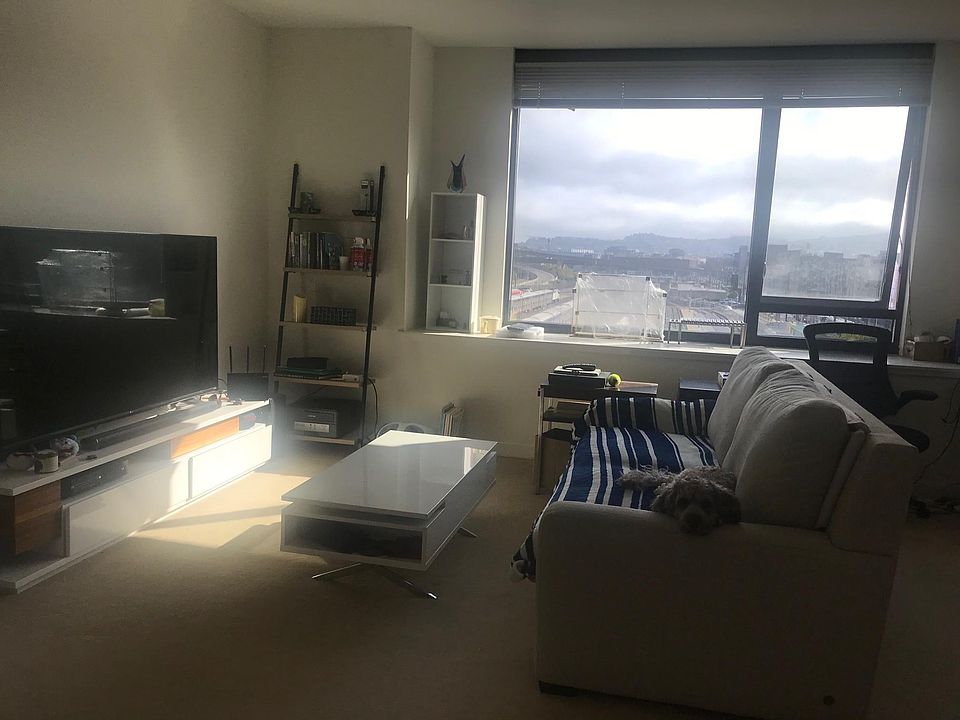 1st image of 260 King St Unit 441