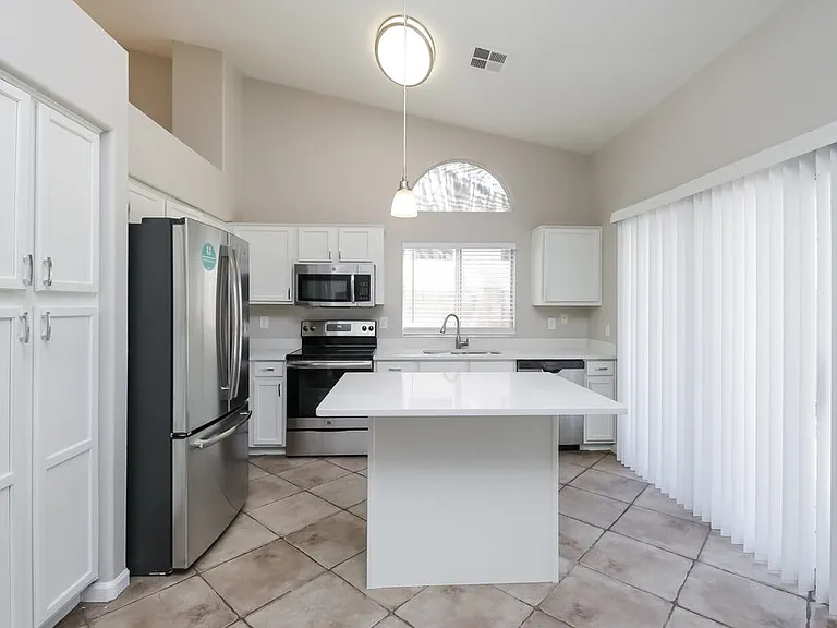 14823 W Dovestar Dr — Photo 8