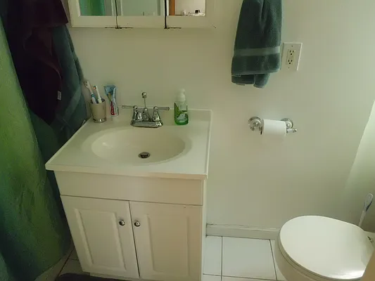 Rented by Maximus Realty Group | media 54