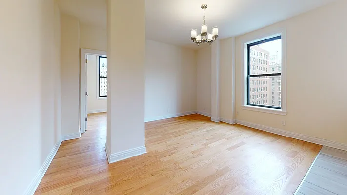 Rented by Bond New York | media 8