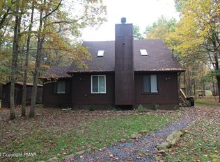 131 Buck Hill Rd, Albrightsville, PA 18210