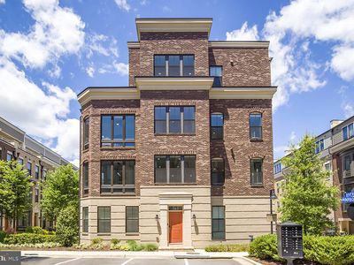 515 Riversail Ln #430, Oxon Hill, MD, 20745