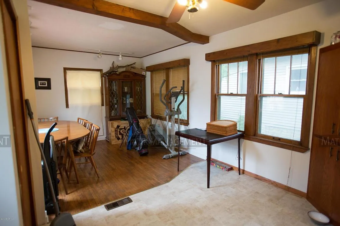 2 bed, 850 sqft, $1,200 — Photo 4