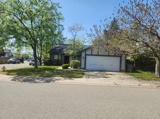5718 Summit Dr, Rocklin, CA 95765