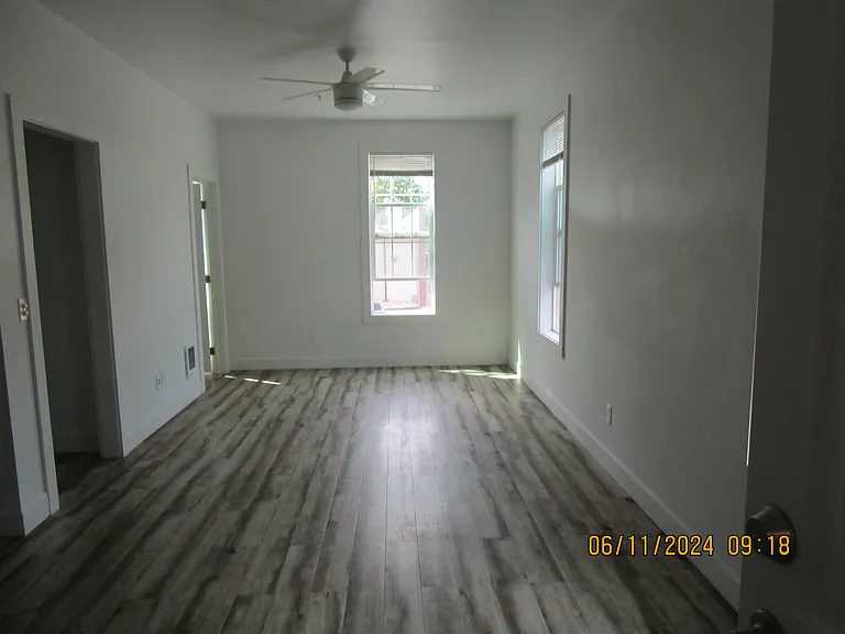 517 S Almon St #203 — Photo 6