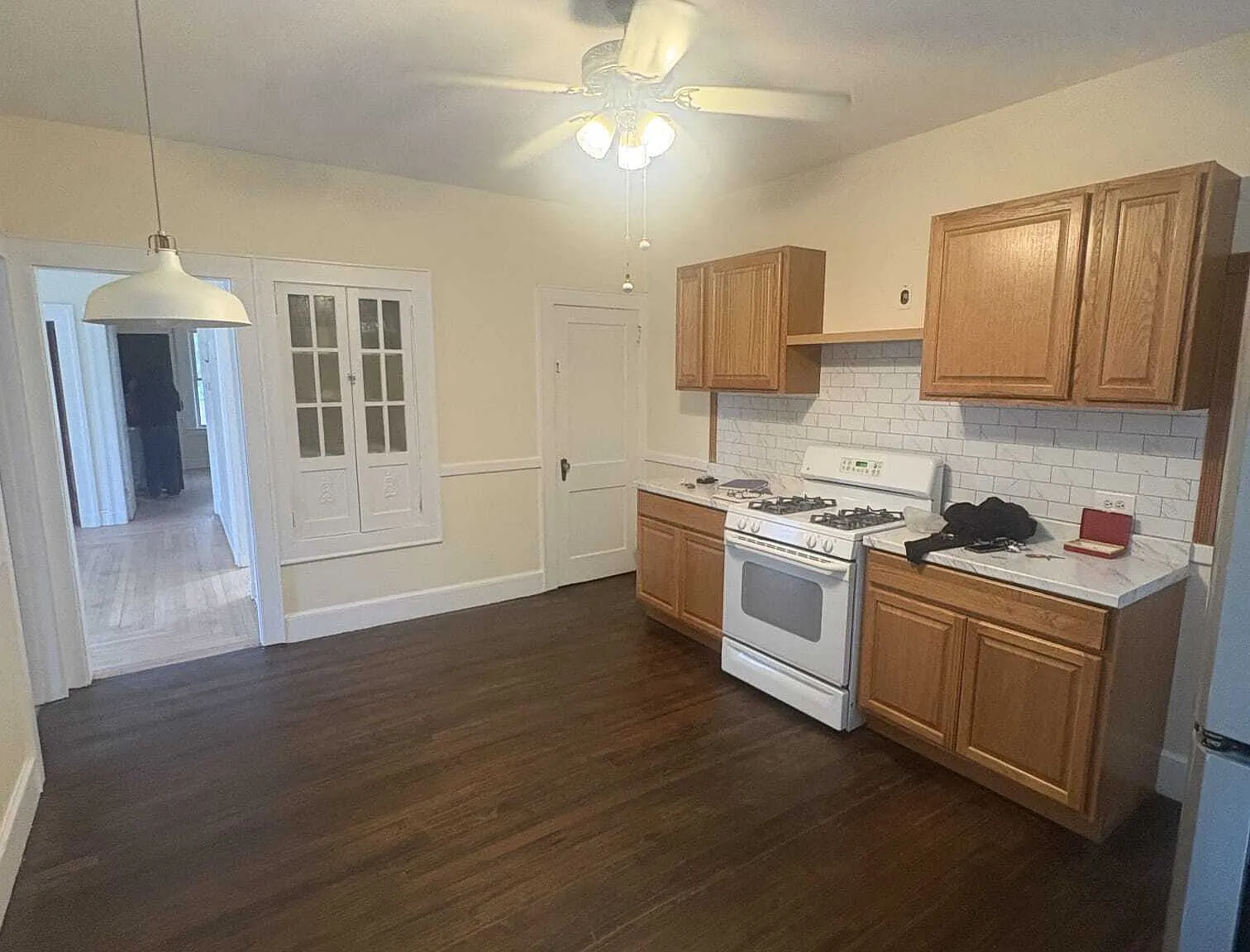 3 bed, 1103 sqft, $2,000 — Photo 1