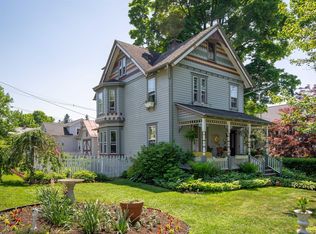48 Merrit Ave, Millbrook, NY 12545