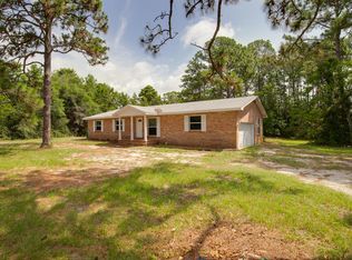 41 E Casa Loma Dr, Mary Esther, FL 32569