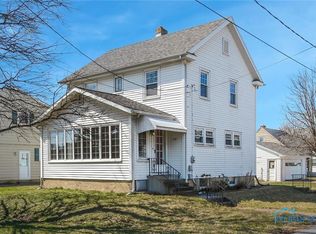 251 Jennings Rd, Rossford, OH