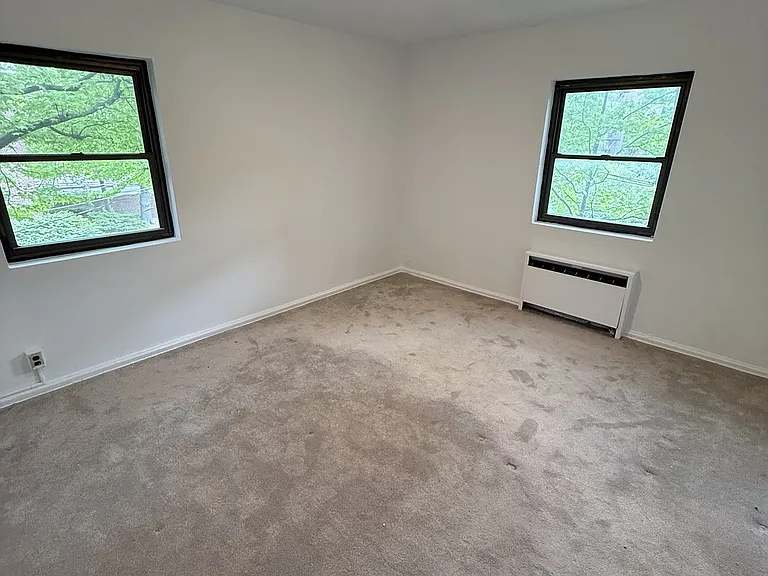 401 Park Pl #3F — Photo 19