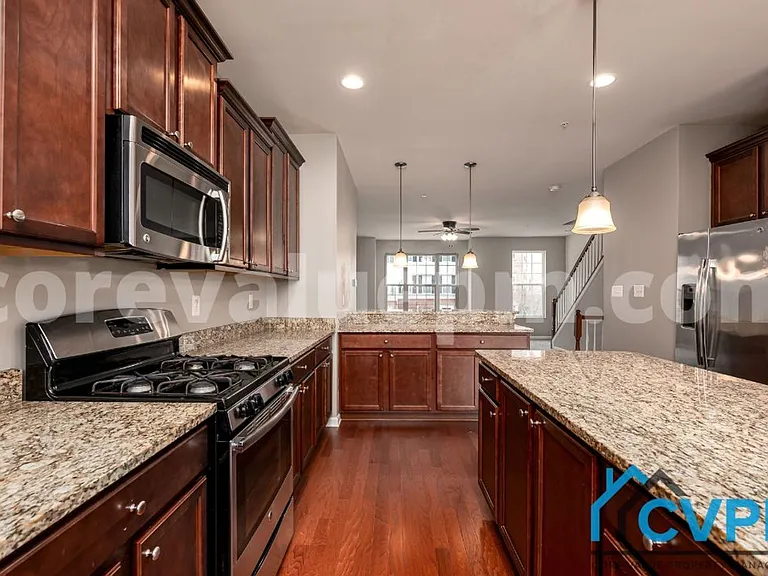7014 Dannfield Ct — Photo 14