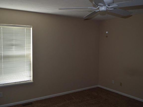 5th image of 3422 Windham Lake Ct
