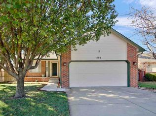 807 S Todd Cir, Wichita, KS 67207