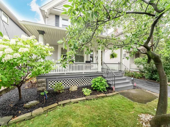 1228 Hall Ave, Lakewood, OH 44107