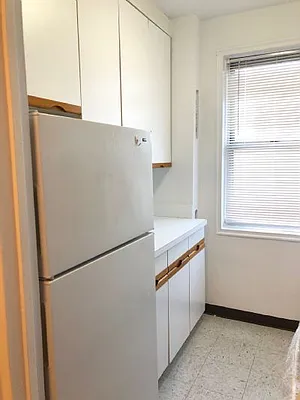 Rented by Trebach Realty | media 16