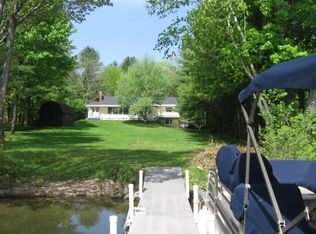 114 Blythewood Dr, Pittsfield, MA 01201